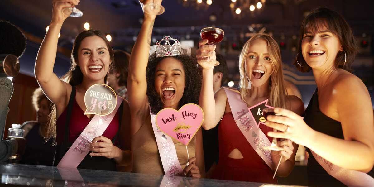 The Changing Landscape of Nightlife Jobs: Alternatives for Women on Misooda
